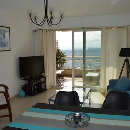 Horizon Apartment *
